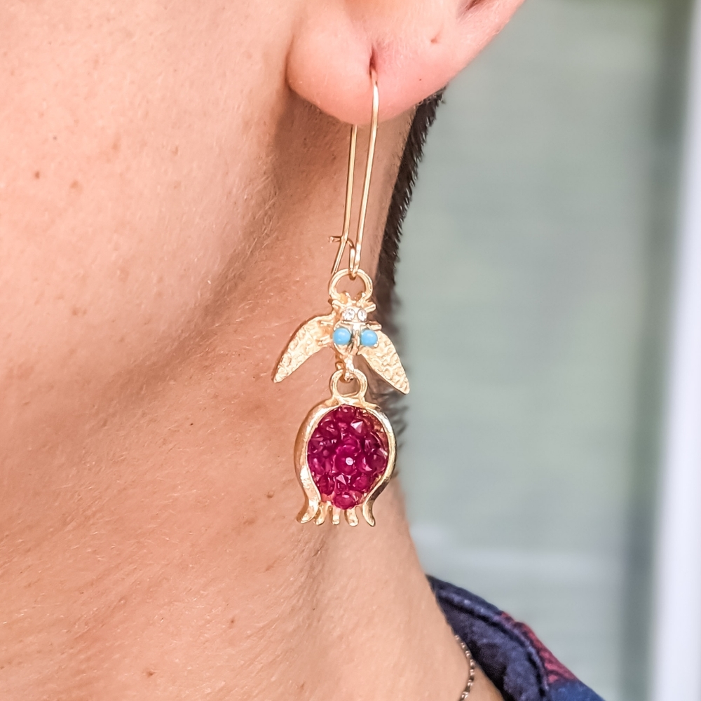 Luxurious Gold Pomegranate Earrings - Picture 11 of 13